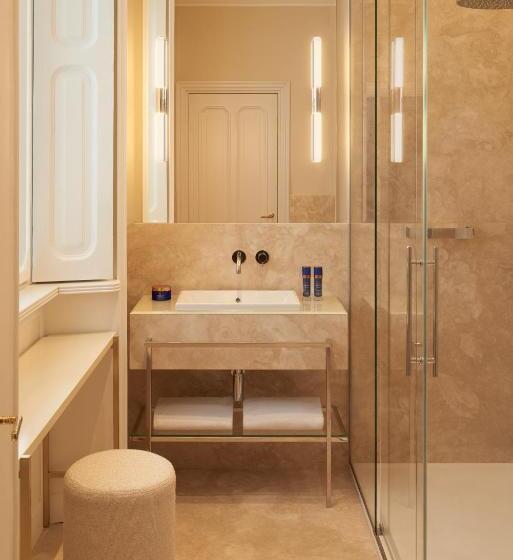 اتاق استاندارد با چشم‌انداز, Amabilia Suites