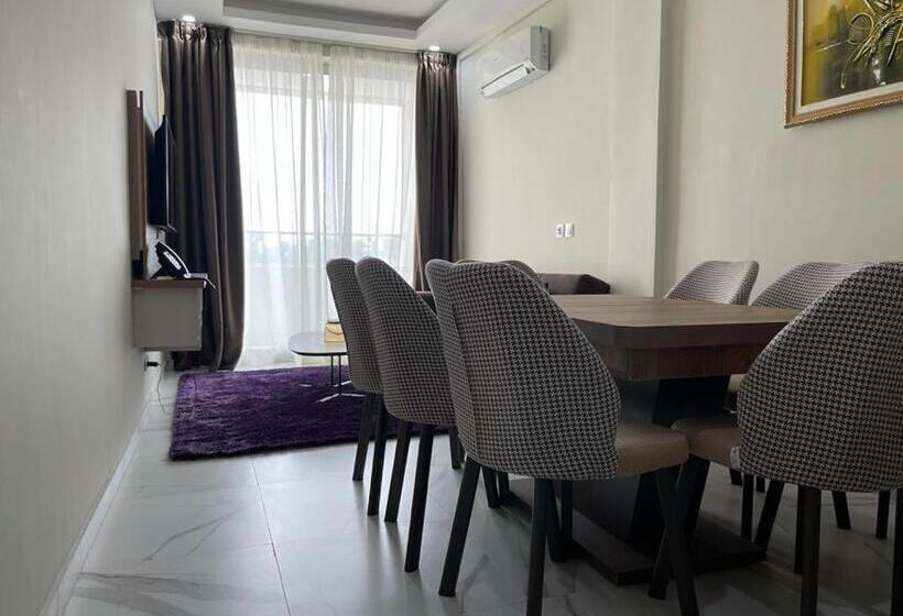 سوییت جونیور, Residence Sycomore 1