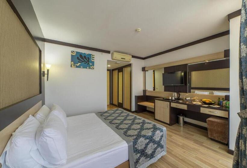 Номер Superior Вид на Бассейн, Amon Hotels Belek   Adult Only