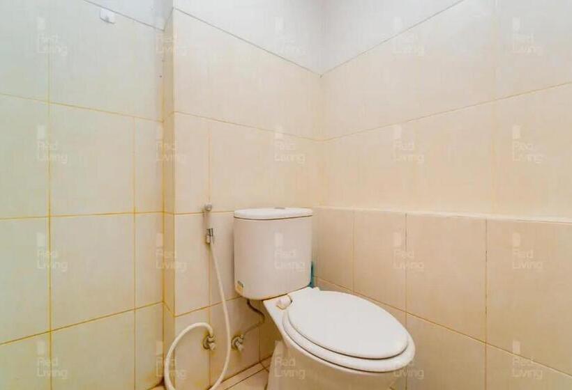 Номер Стандарт, Redliving Apartemen Green Lake View Ciputat   Farida Property Tower E