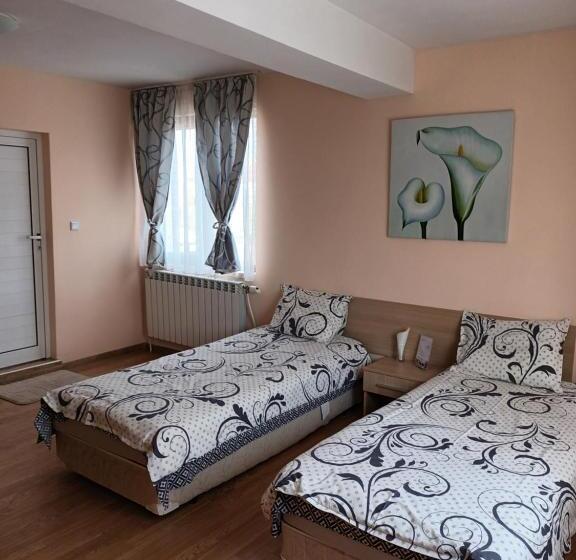 Quarto Estandar, Guest Rooms Bansko