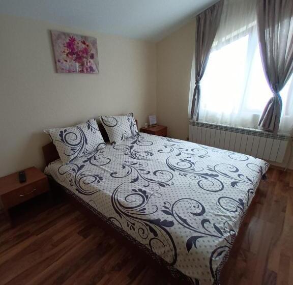 Quarto Deluxe com Sacada, Guest Rooms Bansko