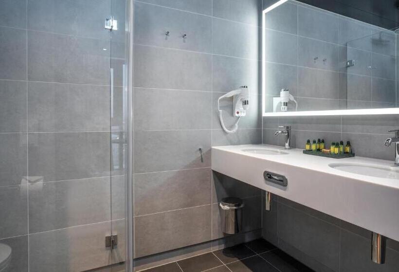 سوییت جونیور, Thon Hotel Svolvær