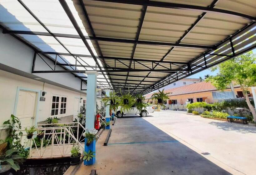 스탠다드 룸, Fancy Carp Resort Hua Hin