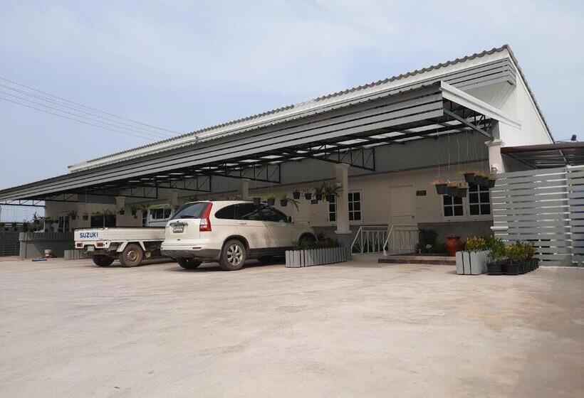 4인용 스탠다드 룸, Fancy Carp Resort Hua Hin
