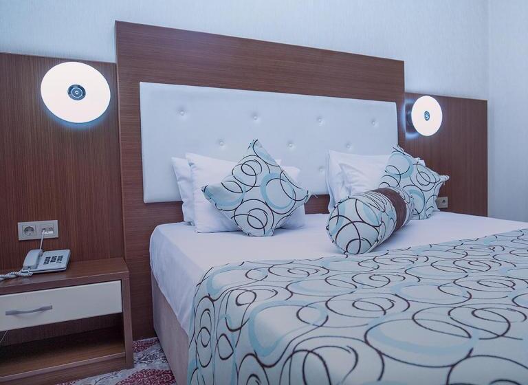 اتاق استاندارد یک نفره, Grand Nakhchivan