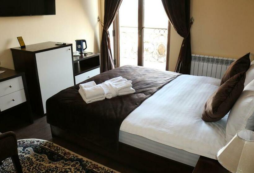 اتاق استاندارد با تخت بزرگ, Marhabo Hotel Palace