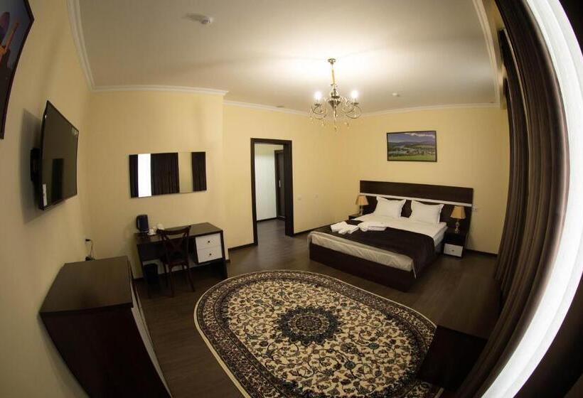 اتاق سوپریور با تخت بزرگ, Marhabo Hotel Palace