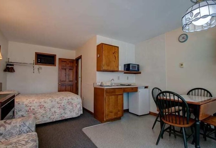 Номер Deluxe, Dolphyn Motel