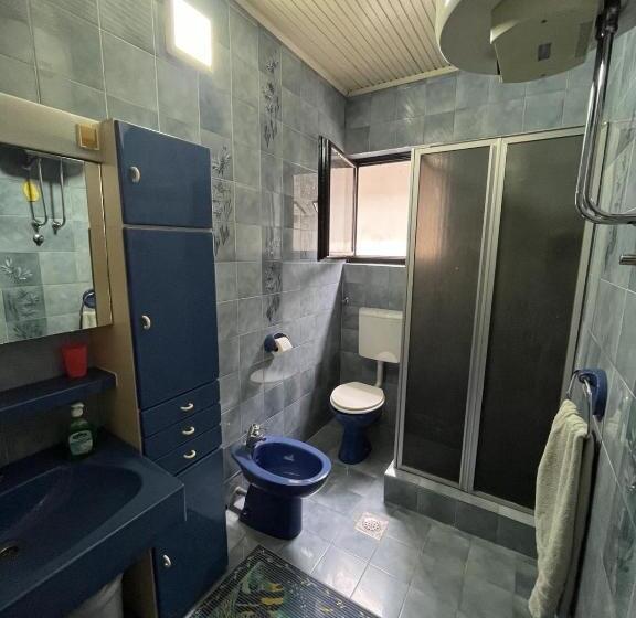 اتاق استاندارد چهار تخته, Studio Rooms Moncherie