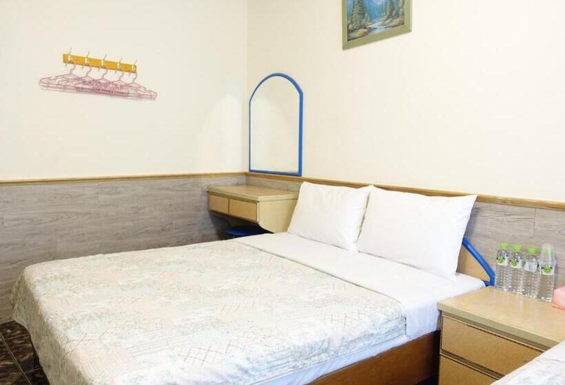اتاق کلاسیک چهارنفره, Fulong Haido Inn