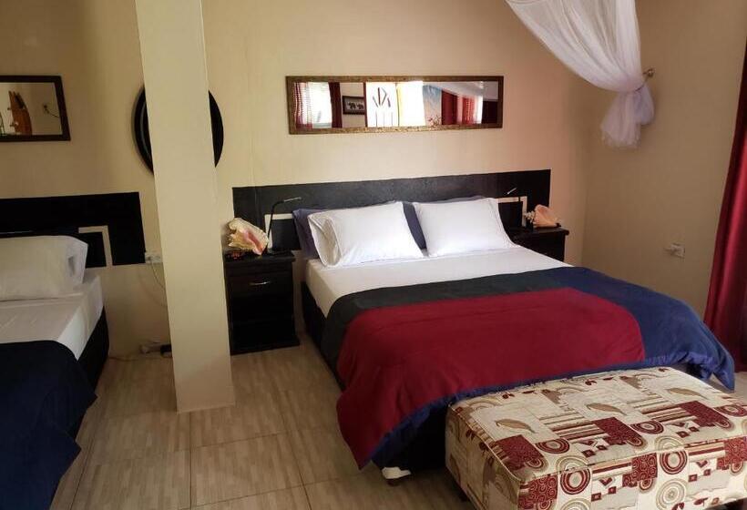 استودیو استاندارد با چشم‌انداز باغ, Carolina Point Resort