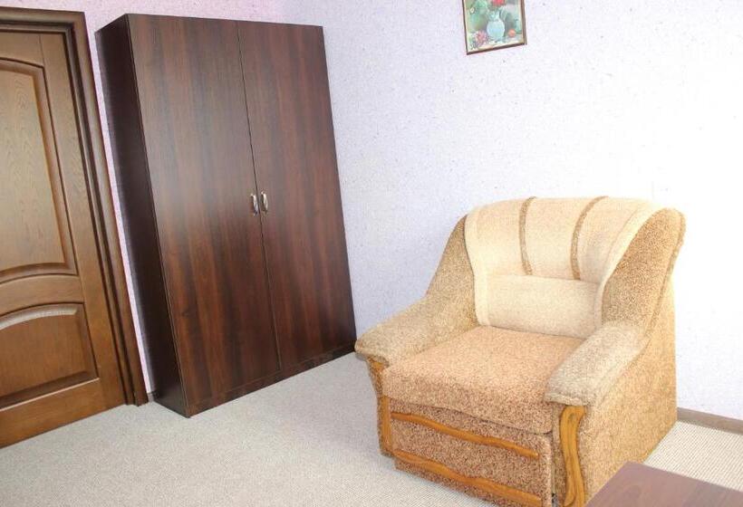 Студия Superior, Zhyttedar
