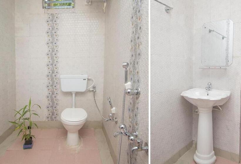 디럭스 트리플 룸, Vaccinated Staff  Oyo 60869 Sandhana Homestay