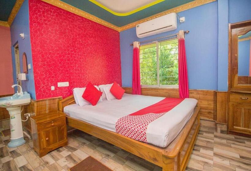 디럭스 트리플 룸, Vaccinated Staff  Oyo 60869 Sandhana Homestay