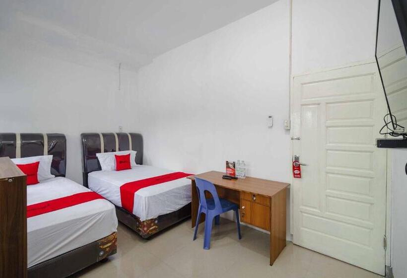 Номер Стандарт, Reddoorz Syariah Near Stasiun Kereta Api Kisaran