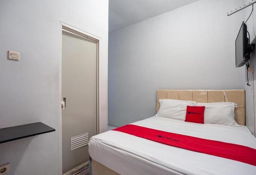 Номер Стандарт, Reddoorz Near Margonda Raya
