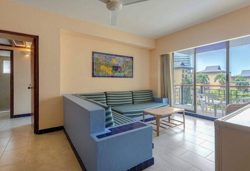 سوییت لوکس, Zuana Beach Resort