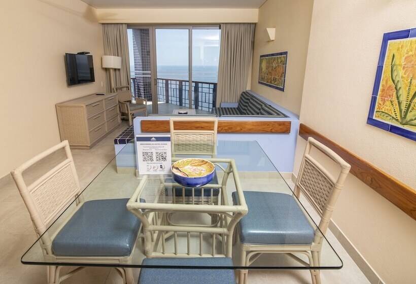 سوییت لوکس, Zuana Beach Resort