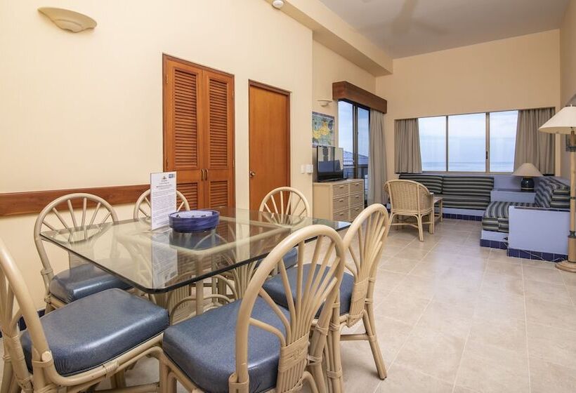 سوییت خانوادگی, Zuana Beach Resort