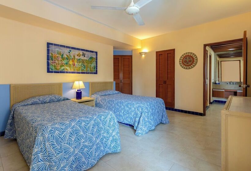سوییت خانوادگی, Zuana Beach Resort