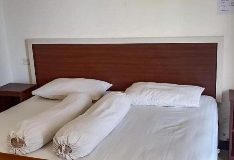 패밀리 룸, Fidelia Homestay Palu Mitra Reddoorz
