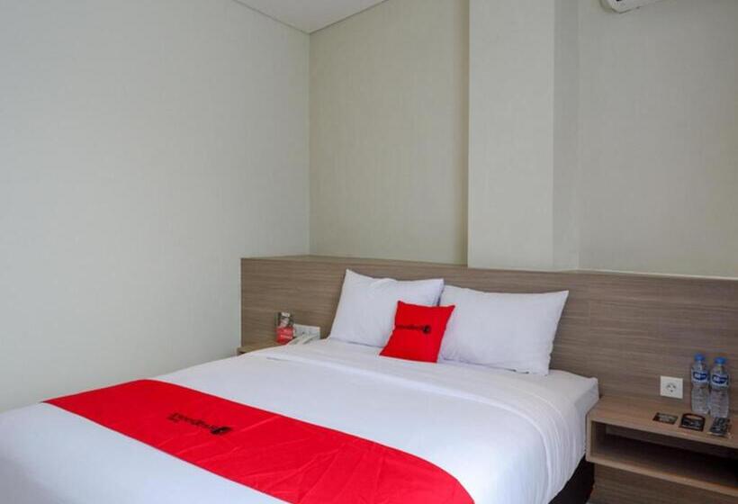 Номер Стандарт, Reddoorz Near Exit Tol Banyumanik 2
