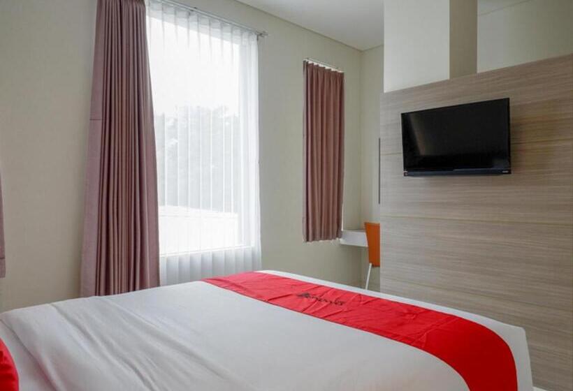 Номер Стандарт, Reddoorz Near Exit Tol Banyumanik 2