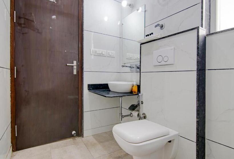 Номер Deluxe Кровать Кинг, Good Will Residency   Cyber City Gurgaon