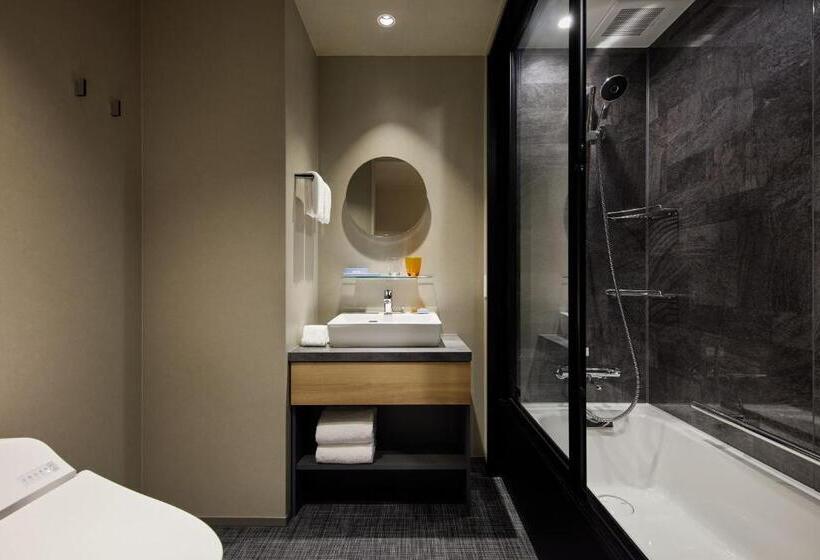 Chambre Deluxe, Oakwood Hotel Oike Kyoto
