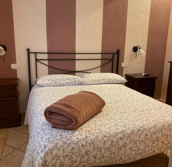 Номер Стандарт, Affittacamere La Torre Di Montalcino