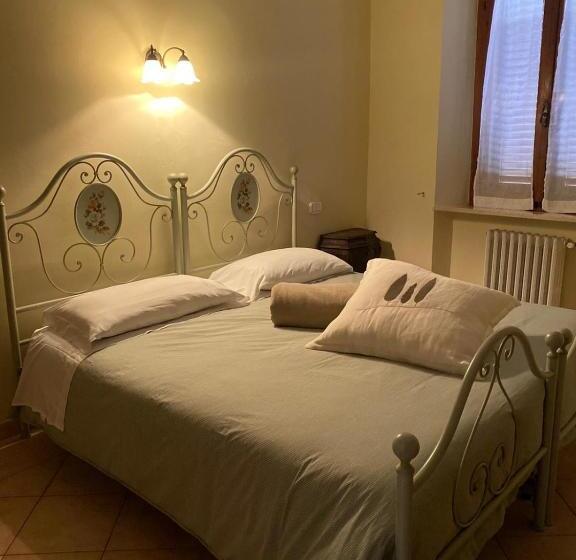 Номер Стандарт, Affittacamere La Torre Di Montalcino