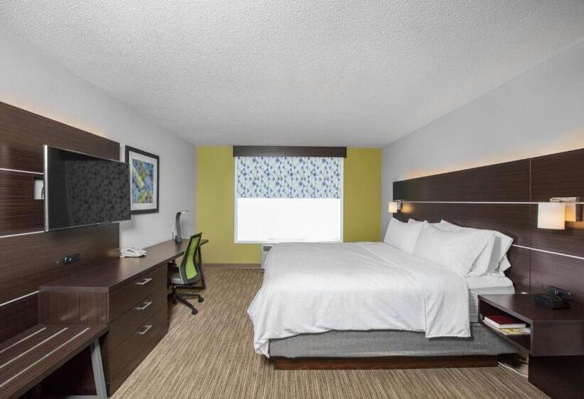 Номер Стандарт Кровать Кинг Адаптированный для Инвалидов, Holiday Inn Express Hotel & Suites Altoona Des Moines, An Ihg