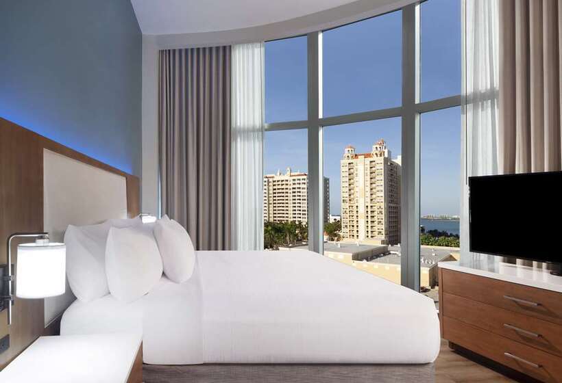 Номер Стандарт, Embassy Suites By Hilton Minneapolisairport