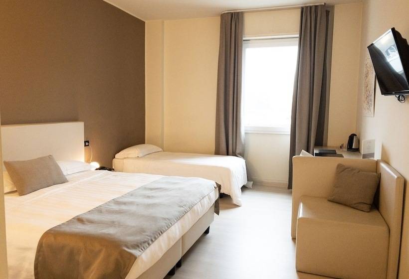 سوییت جونیور, Helios Hotel & Terrazza Mia