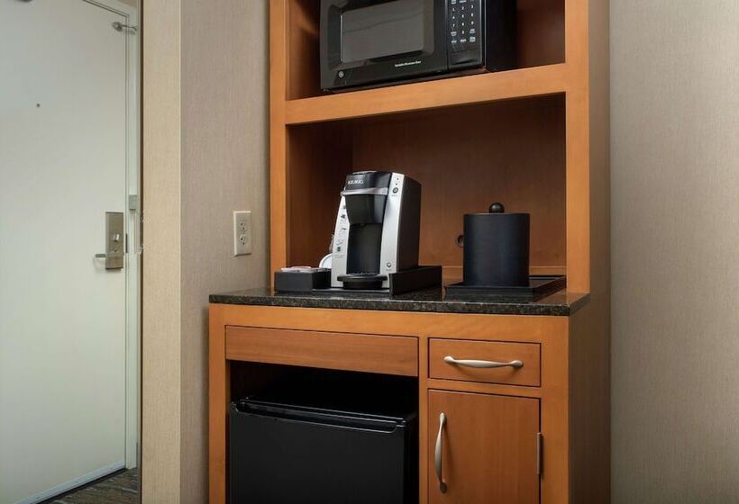 スタンダードルーム, Hilton Garden Inn Yakima Downtown