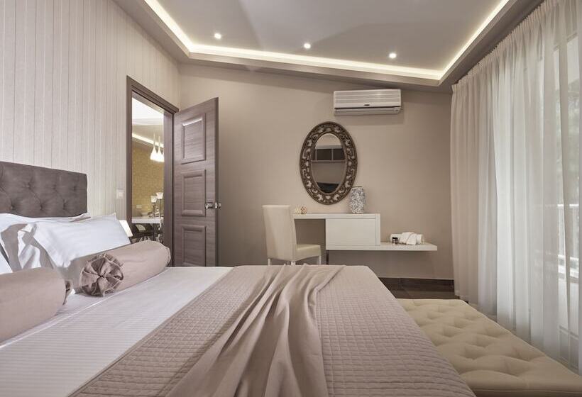 Королевский Люкс, Koukounaria Hotel & Suites