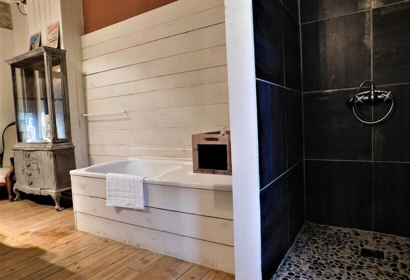 Family Suite, Prieuré Saint Louis Maison D Hôtes
