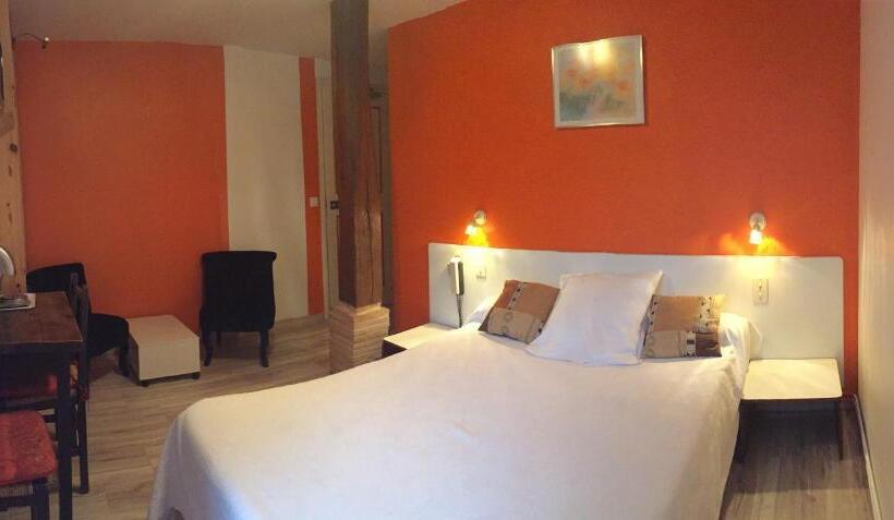 Номер Стандарт Трехместный, Auberge Les Glycines