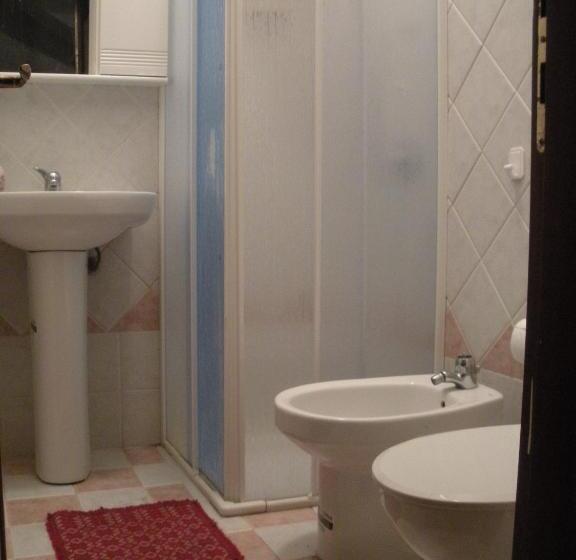 Quarto Triplo Estandar, S Archittu Bed&breakfast