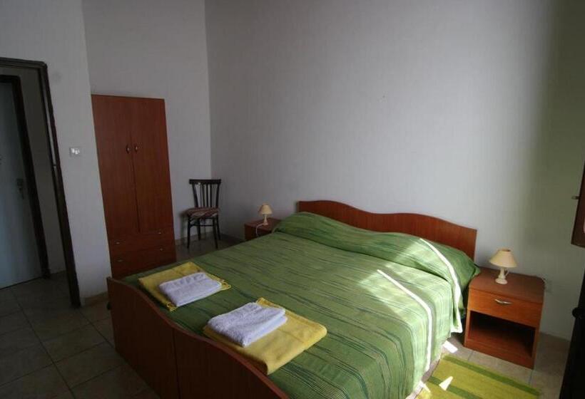 Quarto Standard Banheira Exterior, S Archittu Bed&breakfast