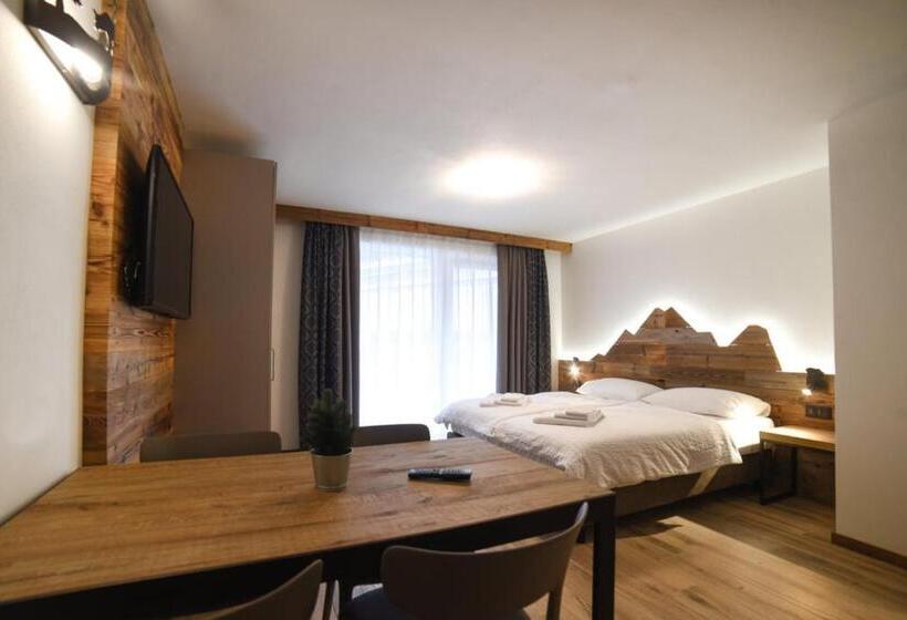 Студия Deluxe, Residence & Wellness 3mila