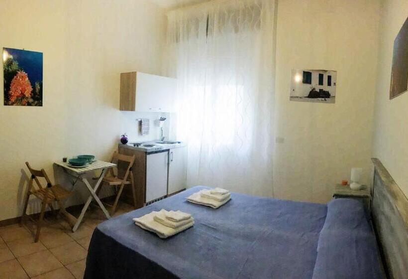 Quarto Quádruplo Estandar, Blu Rooms Marettimo