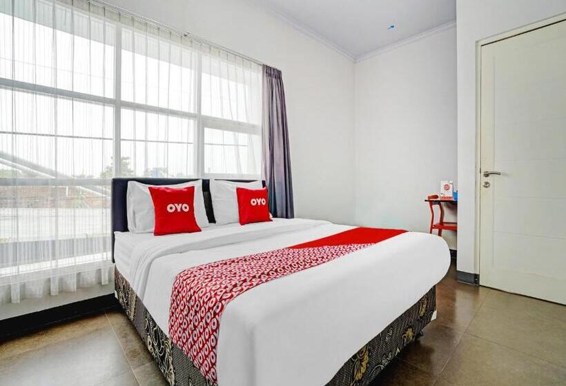 Номер Deluxe, Oyo 90324 Si Jalak Guest House