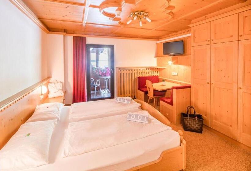 Номер Стандарт с Балконом, Piccolo Hotel Gurschler