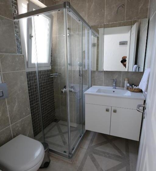 Люкс с Балконом, Kybele Suites Alaçatı