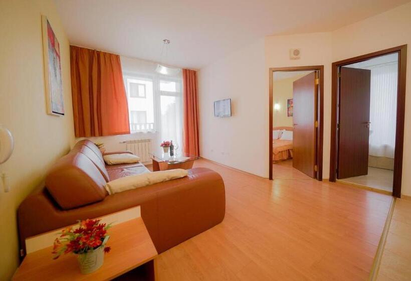 آپارتمان لوکس 1 خوابه, Apart Hotel Flora Residence Daisy