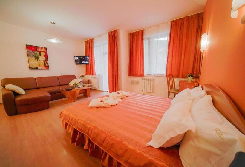 استودیو خانوادگی, Apart Hotel Flora Residence Daisy