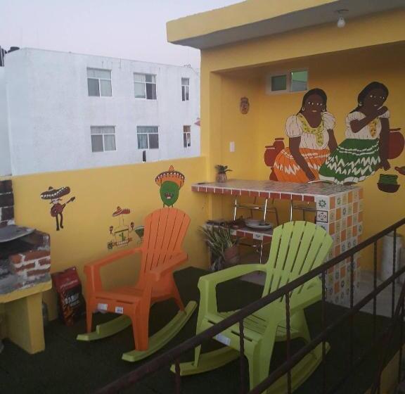 Standardrum, Cancun Guest House 5