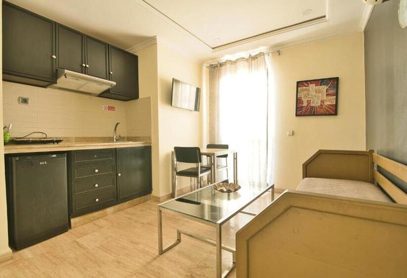 Студия Стандарт, Appart Hôtel Founty Beach